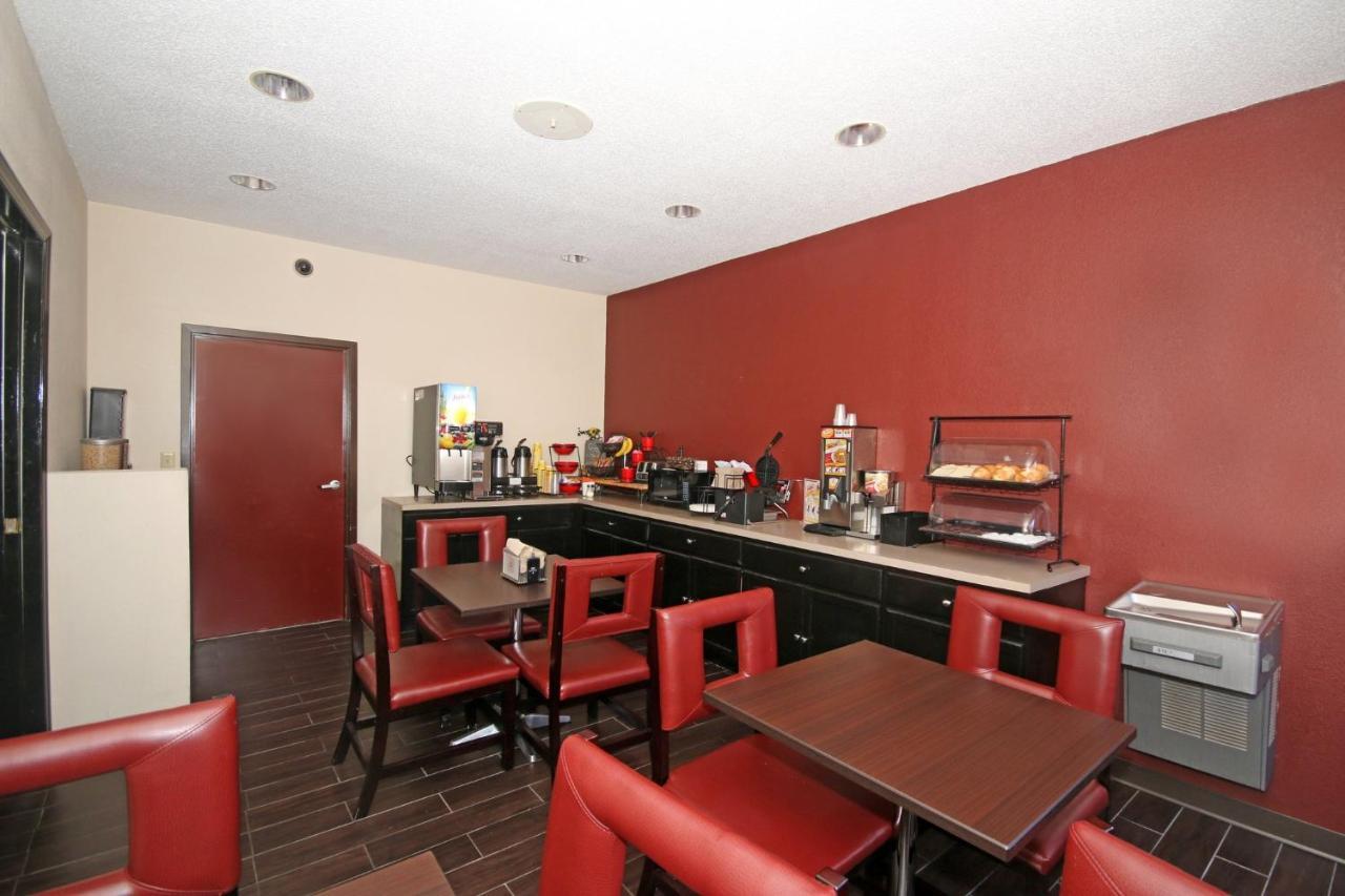 Red Roof Inn Гаффни Экстерьер фото