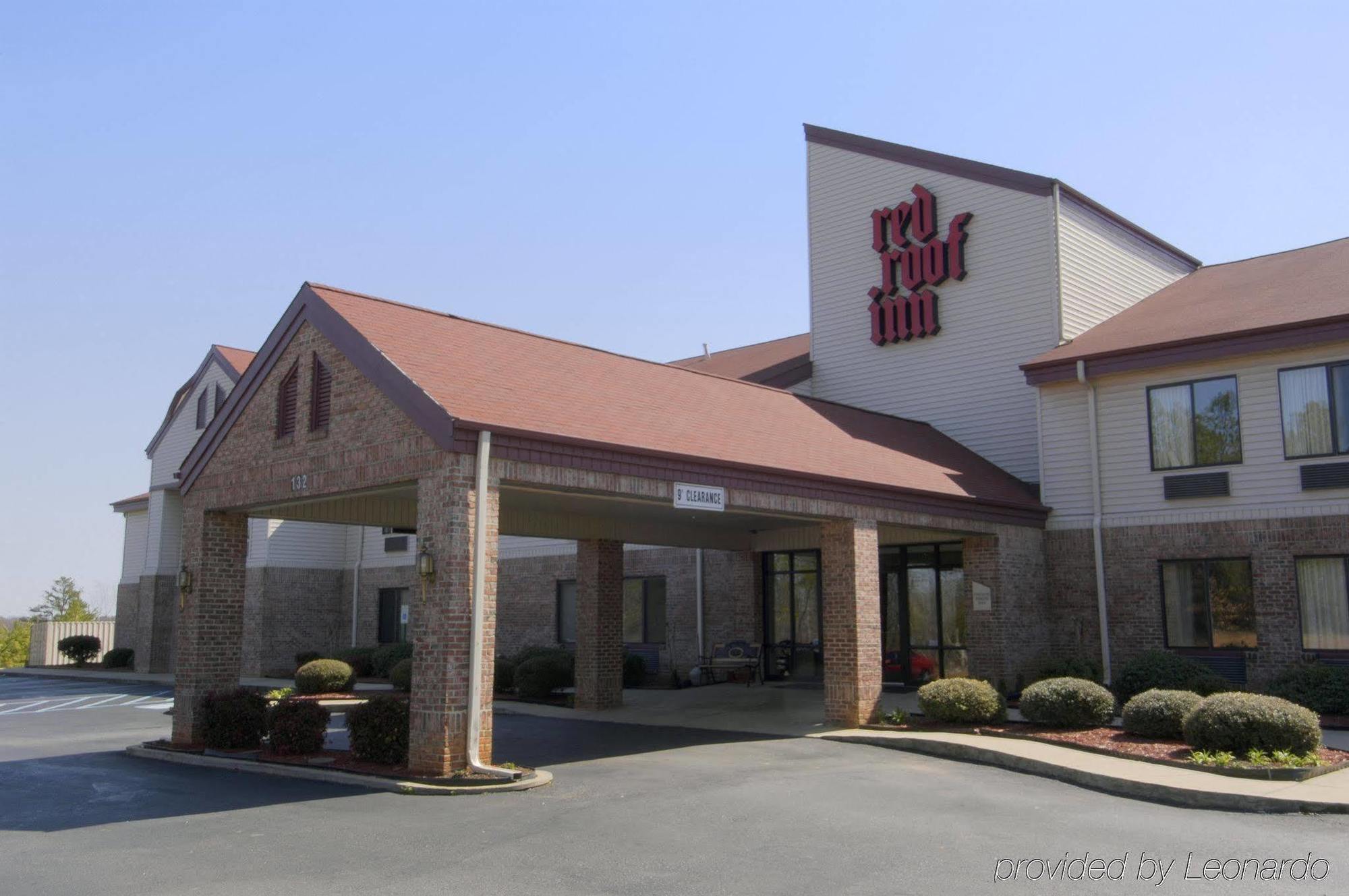 Red Roof Inn Гаффни Экстерьер фото